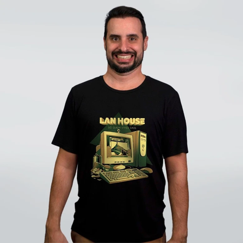 CAMISETA PRETA - LAN HOUSE